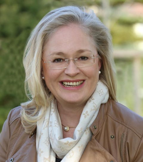 Frau Marianne Guthoff