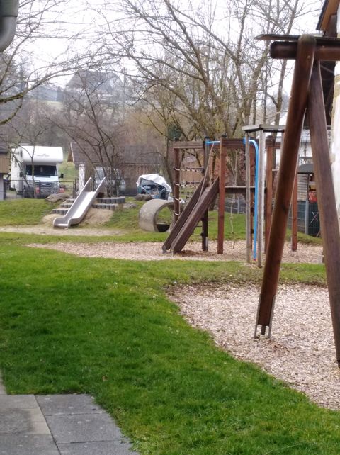 Außengelände Kindergarten Binningen